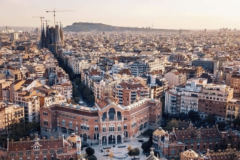 Barcelona Service page image
