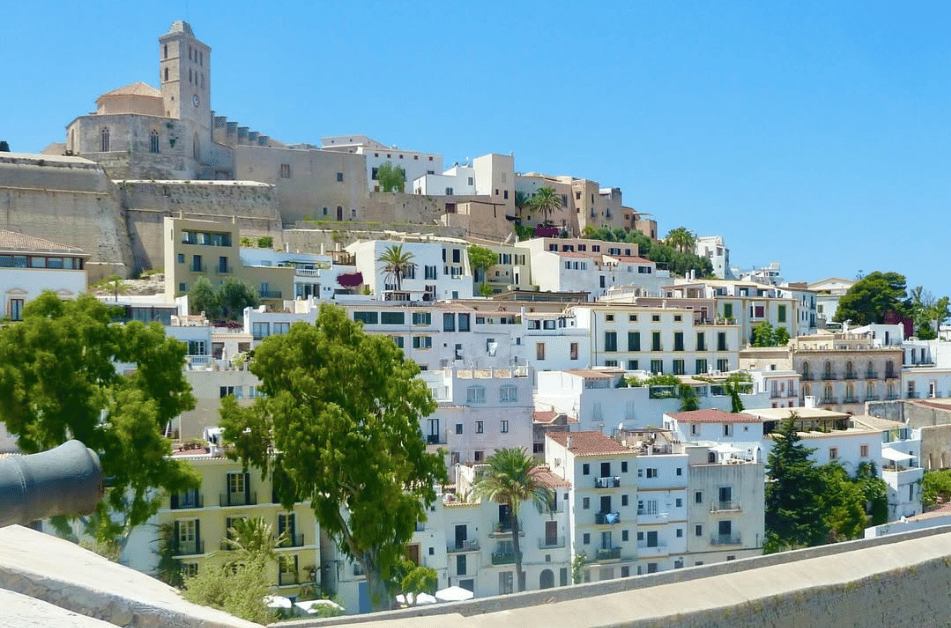 Ibiza Service page image